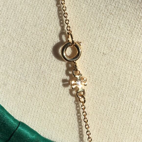 TORY BURCH DOUBLE T LOGO / MOTHER OF PEARL NECKLACE - Picture 3 of 4